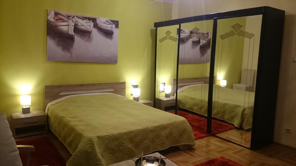Appartement Délibáb *